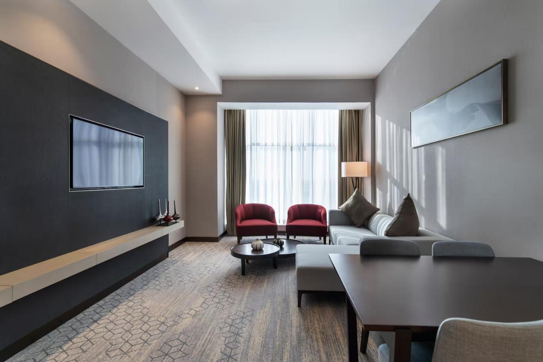 Ramada By Wyndham Riyadh King Fahd Road Buitenkant foto