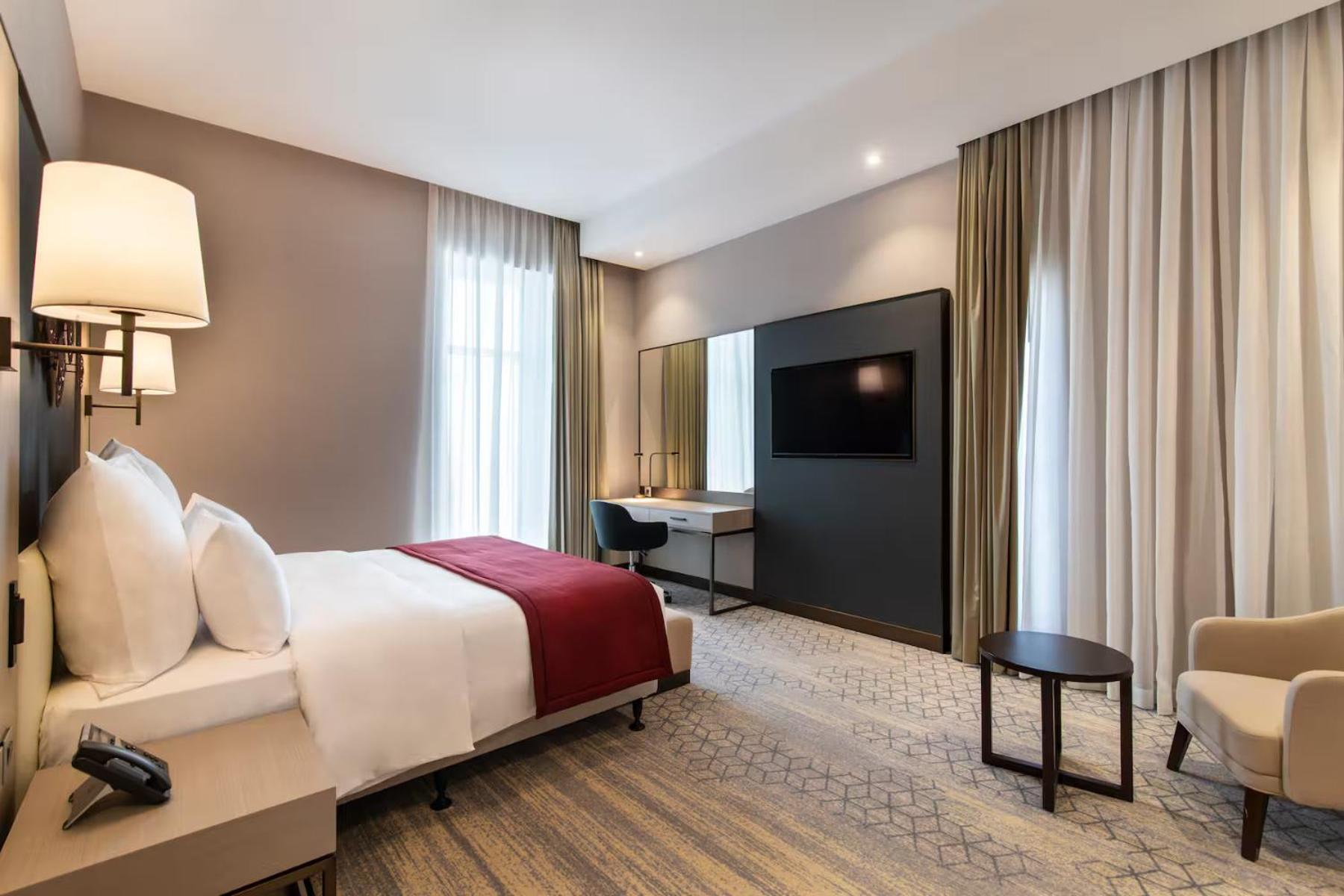 Ramada By Wyndham Riyadh King Fahd Road Buitenkant foto
